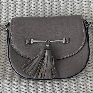 Rossi & Caruso Elegant Gray Leather Crossbody Bag